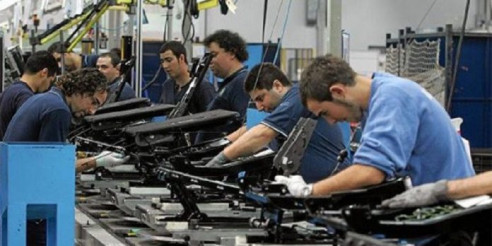 Gobierno de Argentina decreta aumento salarial para el sector privado Latinoamérica