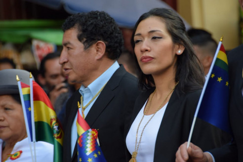 Adriana Salvatierra aún es presidenta del Senado y podría ser juramentada como mandataria de Bolivia Latinoamérica