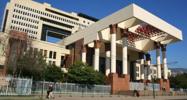 Covid en la Cámara: 2 parlamentarios dan positivo y una bancada completa se va a cuarentena Chile