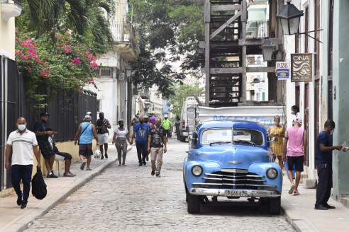 Avala gobierno cubano constitución de primeras empresas privadas México
