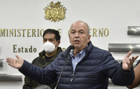 Fijan fianza de 250 mil dólares para exministro de Áñez procesado en EE. UU.