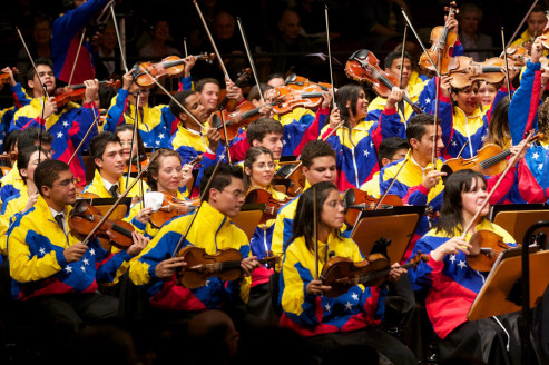 Sistema de Orquestas Juveniles busca récord Guinness Venezuela