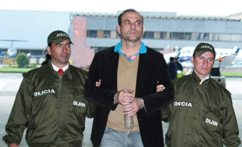 El exjefe paramilitar colombiano Salvatore Mancuso pide extradición a Italia Actualidad
