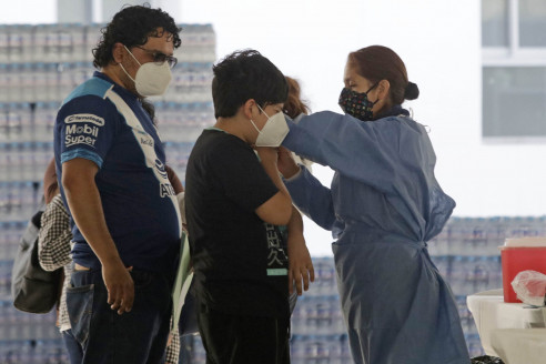 Muere niño oaxaqueño supuestamente por vacuna anticovid, investiga Fiscalía México