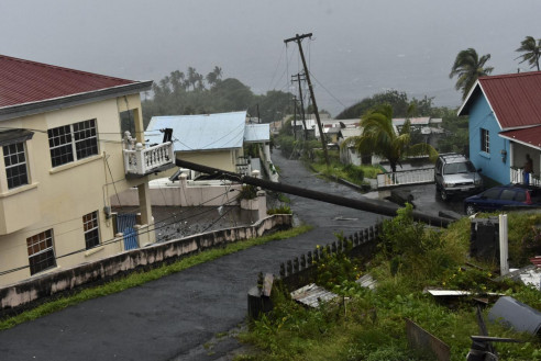 Huracán Elsa sigue su paso e impactará en Cuba, Jamaica y Puerto Rico Latinoamérica
