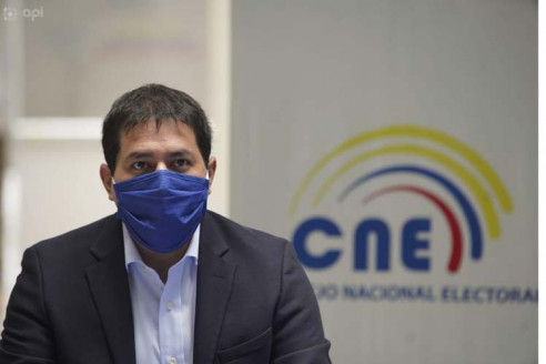 Ecuador: Arauz denuncia que Moreno busca impedir voto en el extranjero Latinoamérica